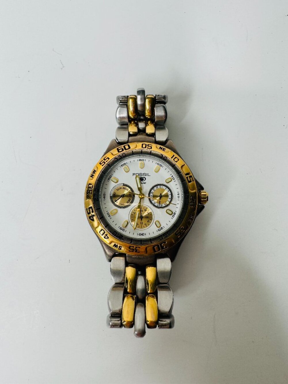 Fossil Blue Stainless Steel Two Tone Chronograph Watch Mens Silver Gold White Di